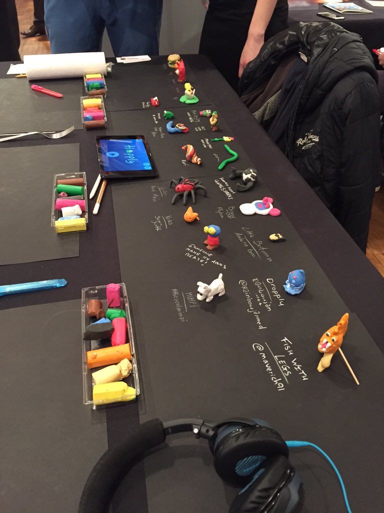 ClayburgerGames's tweet photo. All those clay characters were made by people at #PGCLondon for #Hopply. #madewithunity https://t.co/fVWZrYYnu8