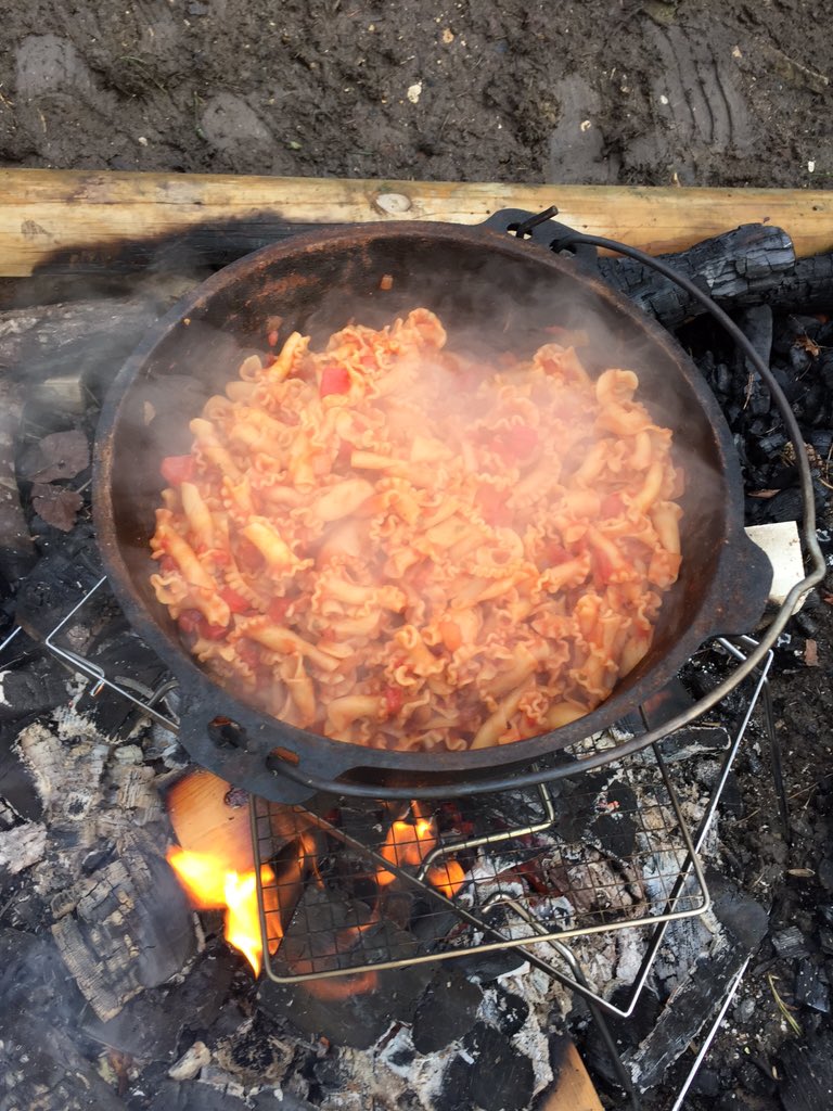 Forest School Fun tweet media