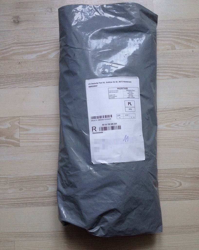 AppleExistence's tweet image. Pack from company @OneAdaptr :)