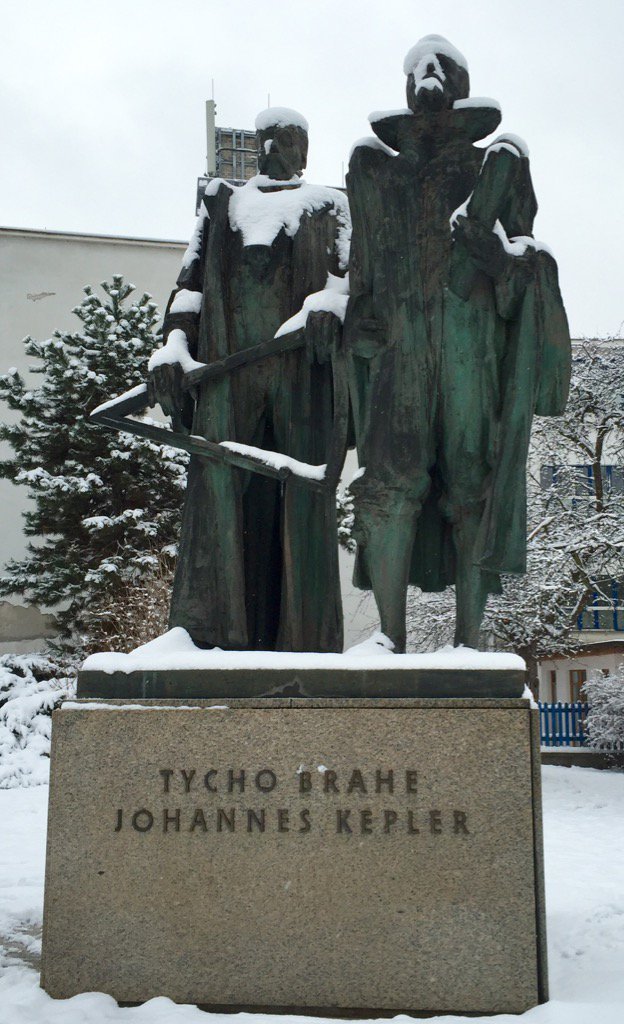 Jagander's tweet photo. #Danish-#Scanian scientist Tycho Brahe's famous nose prosthesis looks even better in snow 😉. #Prague #history https://t.co/N5ZyZ9awtG