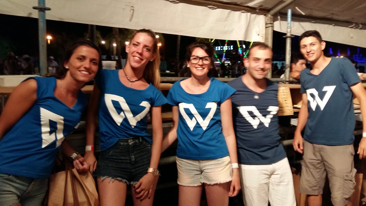COLDCARDwalet's tweet photo. #Main2 @WhiteBParty Hasta el aaaaamaneceeeeeer I @VeroniqPalacios https://t.co/4zjNQCWXyJ
