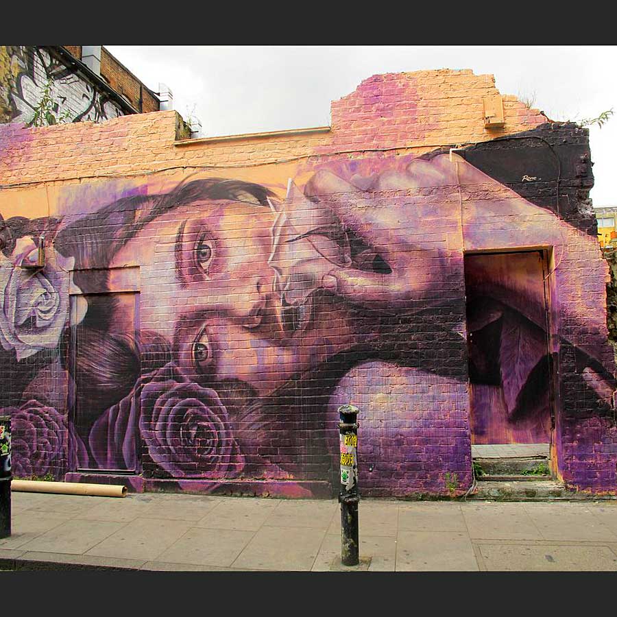 Street art by Rona #londonstreetart #bricklane #streetart #urbanart