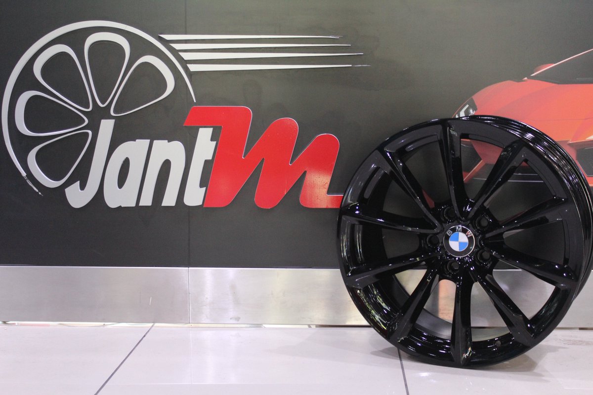 JantMaslak's tweet photo. #JantM #jant #BMW #KarYağıncaEnİyisi #ÇokSoğuk
https://t.co/3Kd1O0bP9w https://t.co/38R9NzBGXT