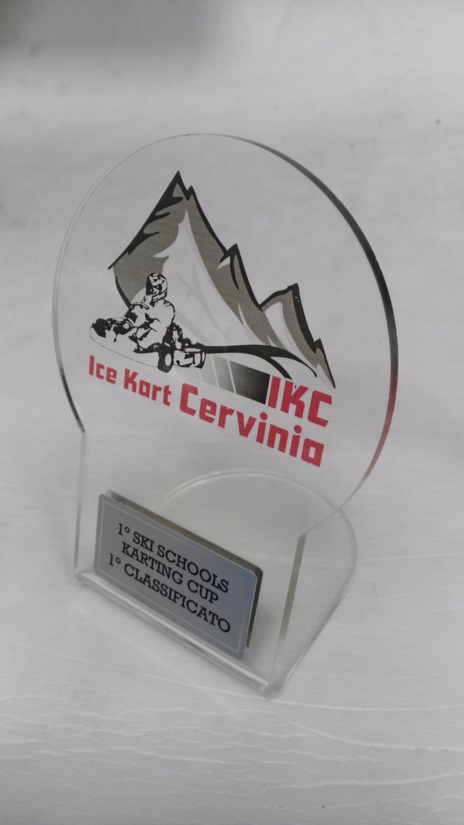 LibeIncisioni's tweet image. Libe Incisioni for Ice Kart Cervinia #libeincisioni #libetrophy #trofeilibe #icekart #karting #Cervinia