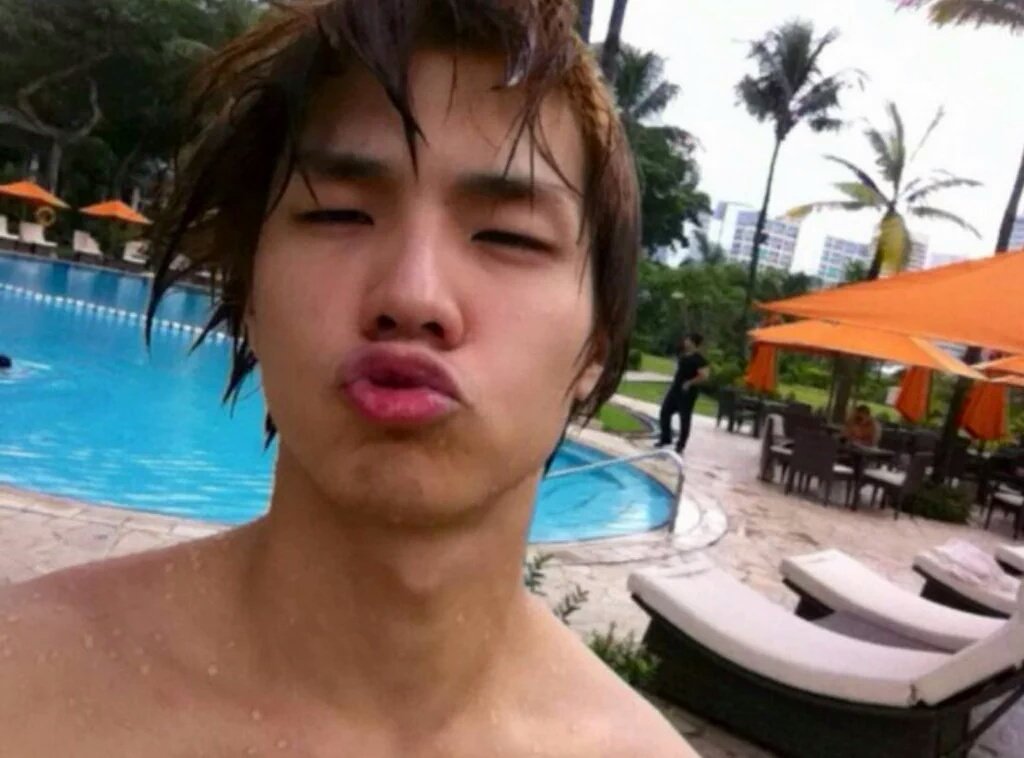 Iam_toonny's tweet photo. ไม่ได้โหดเหมือนรอยสักที่มีนะ สายแบ๊วนะจะบอกให้ #capteentop https://t.co/VDClRmqAPU