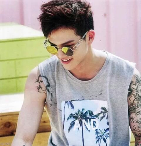 Iam_toonny's tweet photo. ไม่ได้โหดเหมือนรอยสักที่มีนะ สายแบ๊วนะจะบอกให้ #capteentop https://t.co/VDClRmqAPU