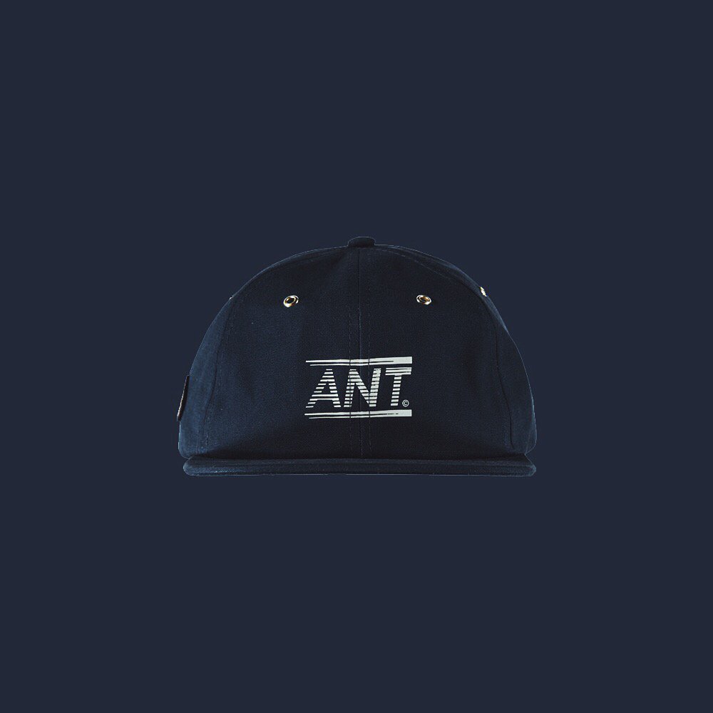 ant_origins's tweet photo. Boost your #weekendlook with the Seagram #sixpanel cap ;) How would you wear these? https://t.co/vQP1h2ByrQ