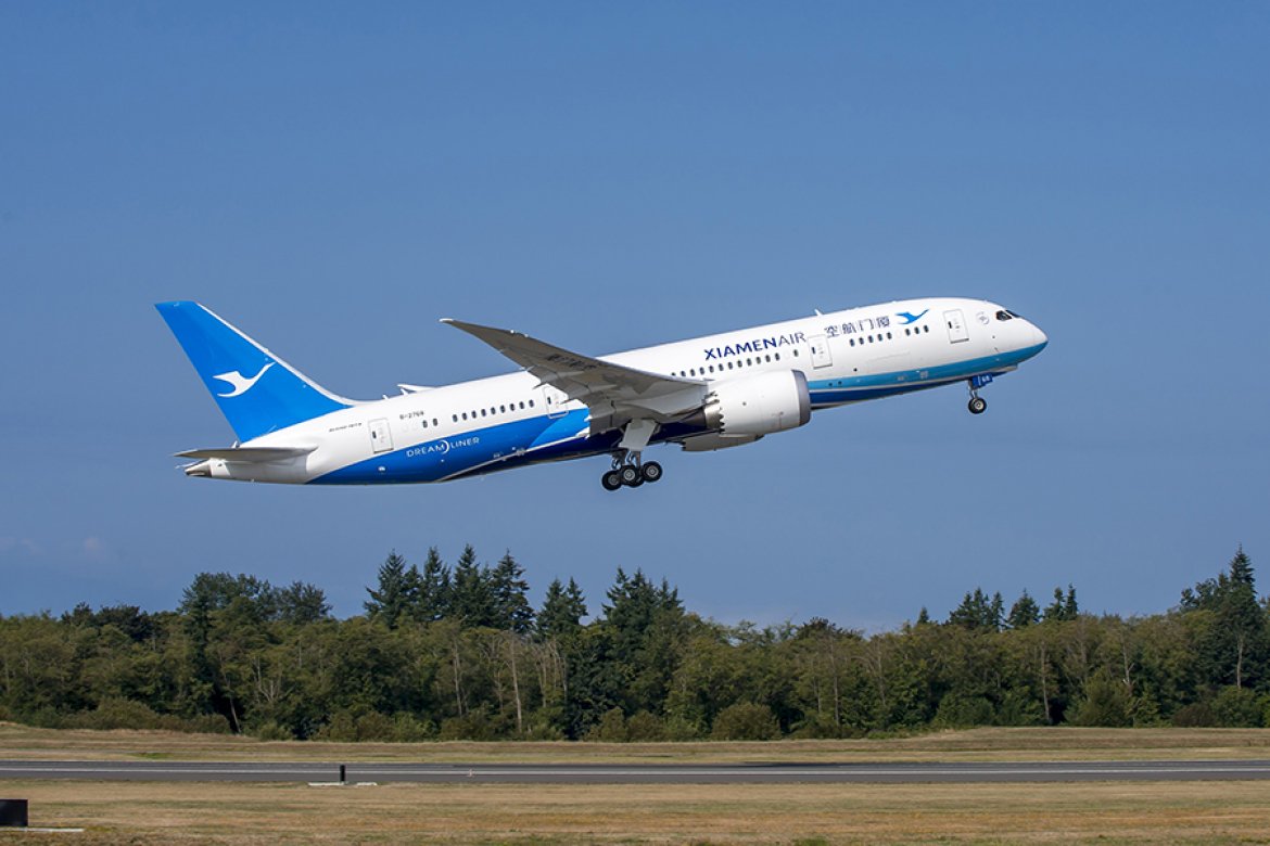 MRONetDaily's tweet photo. .@AFIKLMEM signs Xiamen GEnx MRO contract https://t.co/fhPB0o5uEk #avgeek #afiklm #genx #xiamen https://t.co/RjOCC9BSzk