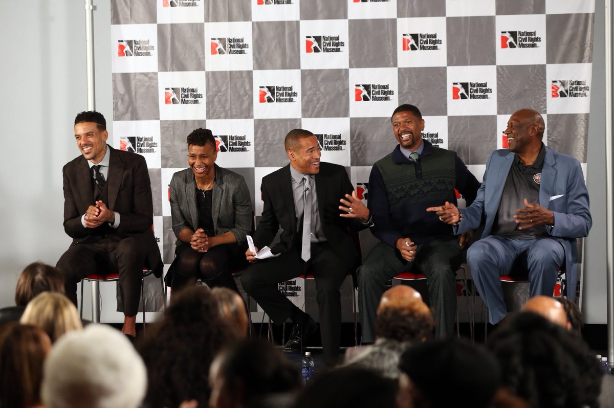 Watch “Issues at Intersection of Race &amp; Sports” Barnes | Rose | Catchings | Haywood | Jones> ow.ly/2bwOhy