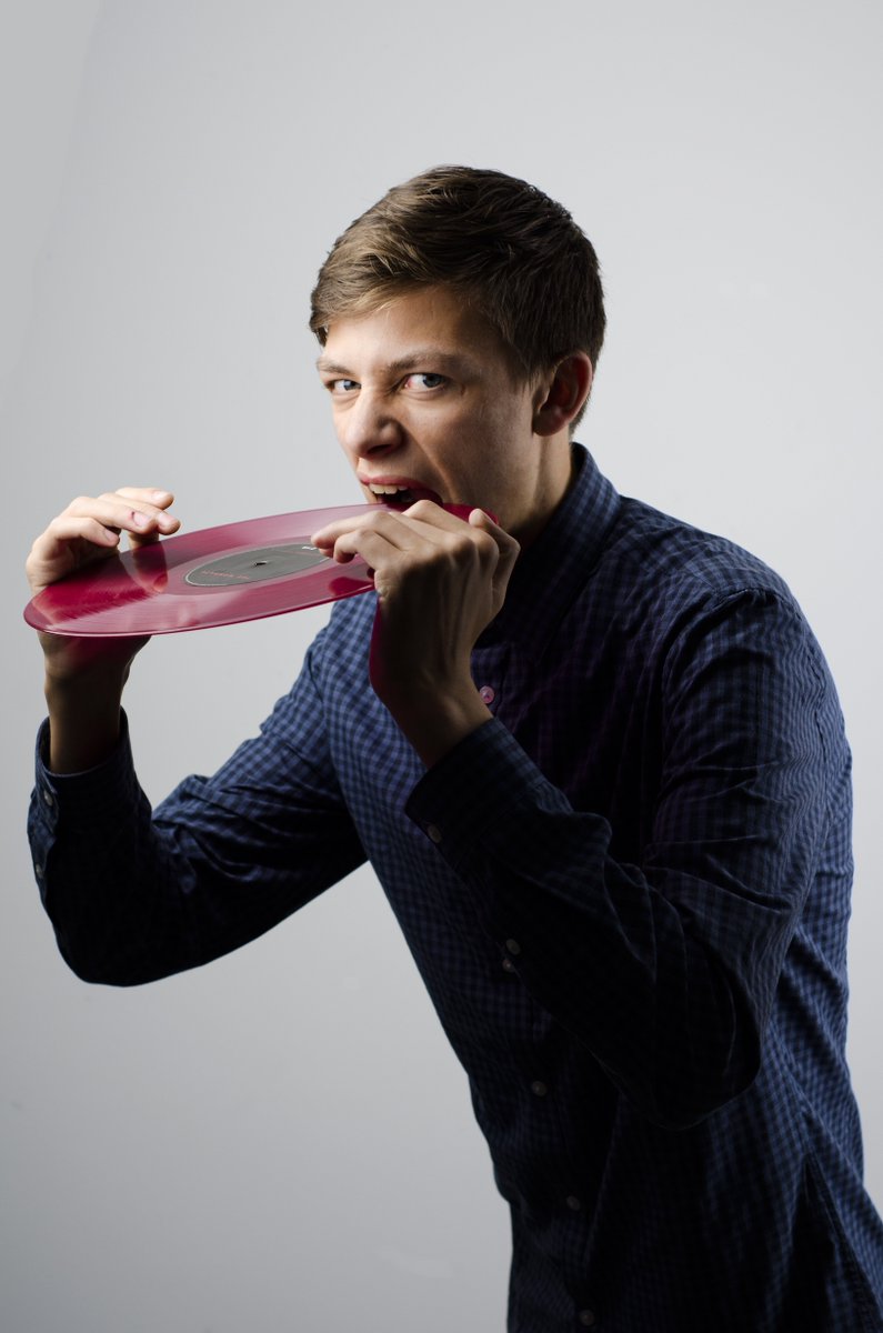 AgentMarket_X's tweet image. Get to know the #AgentTeam! Liam is our project support officer. Also chews records. agentmarketing.co.uk/people/liam-le…