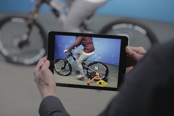 Vuforia's tweet photo. #AugmentedReality Is a Disruptive Technology, Says @GoldmanSachs https://t.co/LBmToFpMw1 #AR #IoT #ThingEvent https://t.co/5A91KdeafL