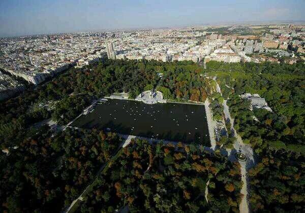 Today in Madrid #Madrid #PulmonDeMadrid #ParqueDelRetiro 🌲🌳⛅
