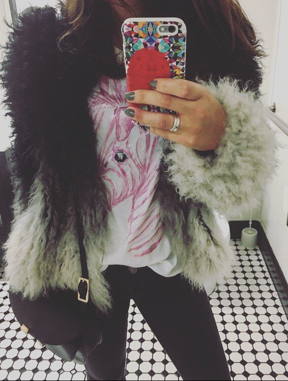 AngelikaLondon's tweet photo. On #mondays we were pink 💕 olivia in the 'Zebra' Tee - online NOW https://t.co/JOBtopwFmA #angelikalondon #Blogger https://t.co/uLy0EQkofm