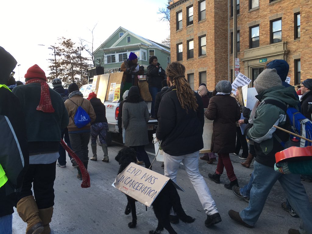 JennDotSmith's tweet photo. Passing through Four Corners, chants turn toward welcoming Muslims. https://t.co/6EW1SU8stS