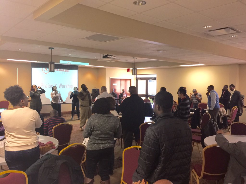 IvanWilliamsSr's tweet photo. The reality of ministry with Relig/Theo students at OU. #CodeRedExperience https://t.co/jdfr1sMUJV
