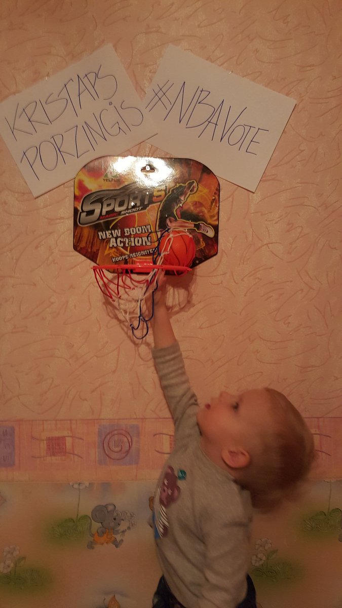 UZULLA_kris's tweet photo. Kristaps Porzingis #NBAVote https://t.co/m2RAkB9DoN