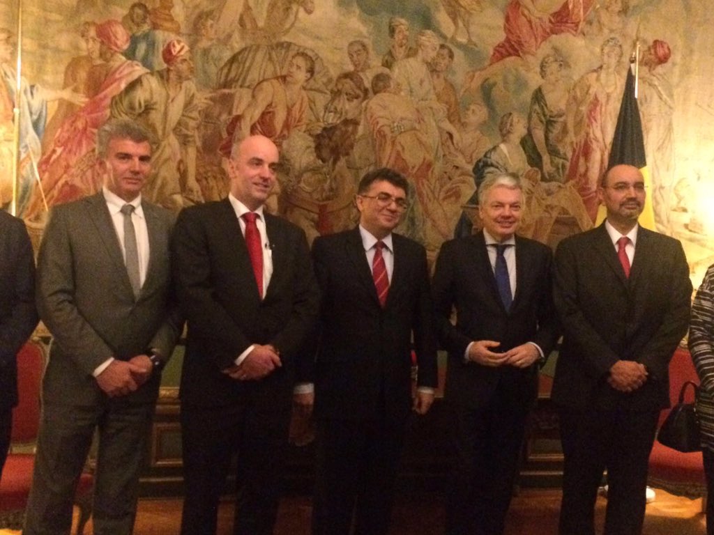 YildizHoldingTR's tweet photo. Yönetim Kurulu Bşk Yrd @Ali_Ulker, Egmont Sarayı'nda Belçika Dışişleri Bakanı @dreynders ile görüştü. #Betiad https://t.co/6ria9Cq2ed