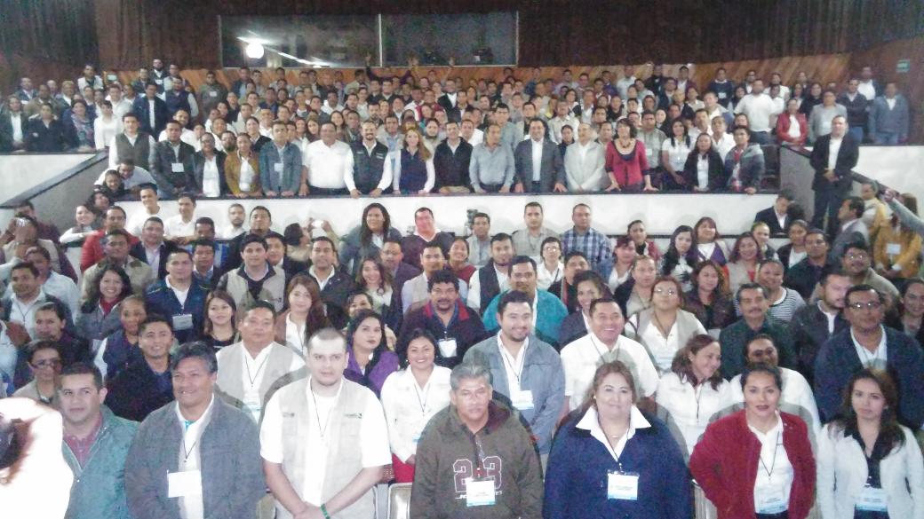 MarceloMMontiel's tweet photo. Acompañé a coordinadora @Prospera_MX @paula_hdz, Capacitación en Carencias a Responsables de Atención SEDESOL_mx mx https://t.co/WeBoeXbn9b