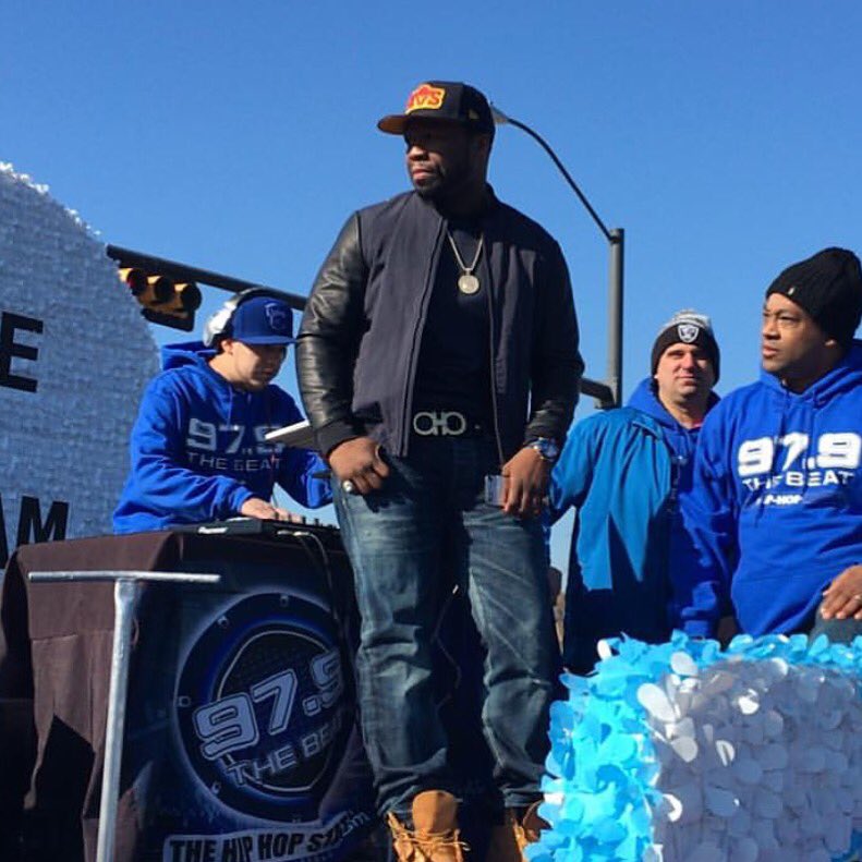 50centnewsfeed's tweet photo. @50cent attending the MLK parade 

#smsaudio #effenvodka https://t.co/8JXFd8a45J