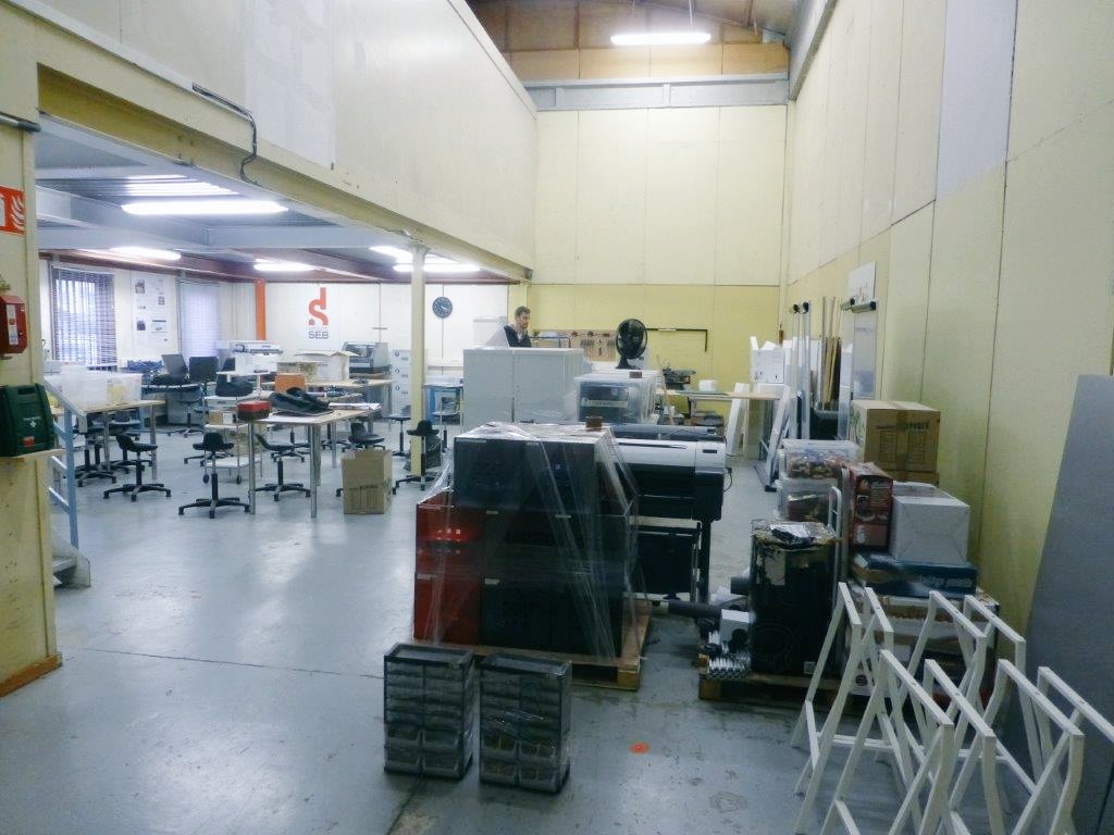 jlcompeau's tweet photo. Fin d'une époque : après 18 mois bien remplis #SEBLab, le Fablab du #GroupeSEB   quitte son site historique ! https://t.co/BXr28p9IbV