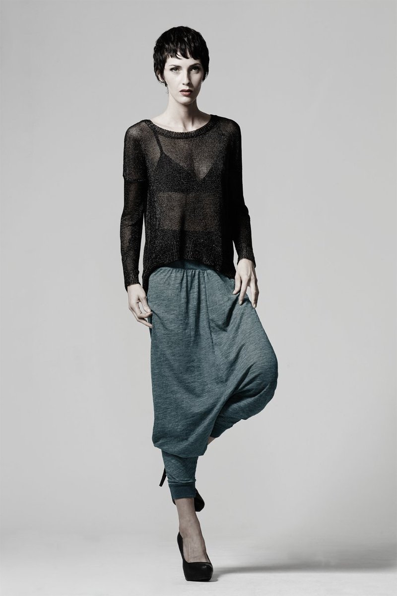 RPpatterns's tweet image. Due to great demand the O-Hara pattern is now available in UK4-22 - Get yours NOW! #hareemtrouser #sewingpatterns