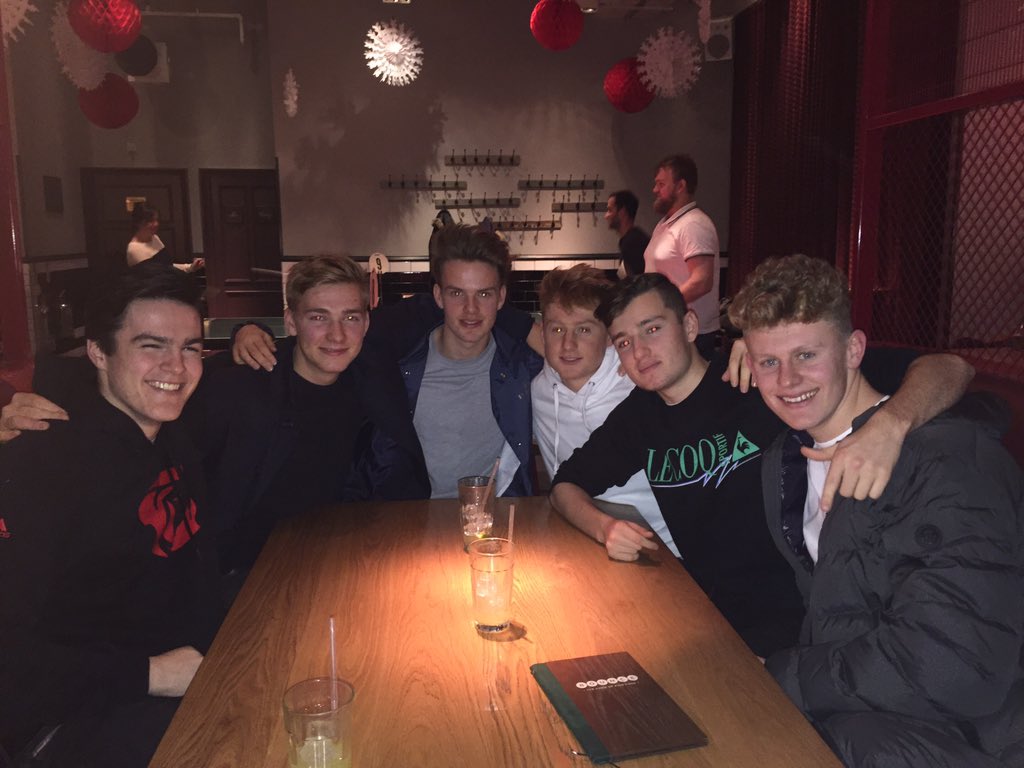 PepDobbechini's tweet photo. @09awick happy birthday my brother- keep on trucking x https://t.co/MUfPtk8jf6