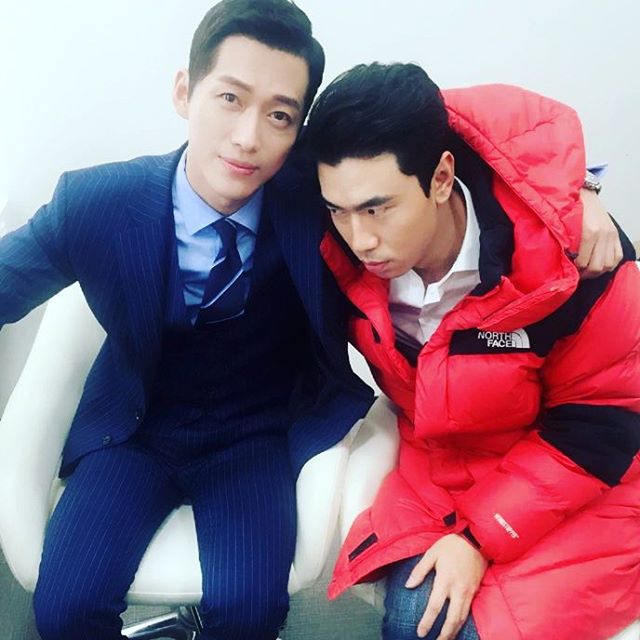 dm33482_b's tweet photo. 수범이와 규만이 2 https://t.co/wskZRz885e
