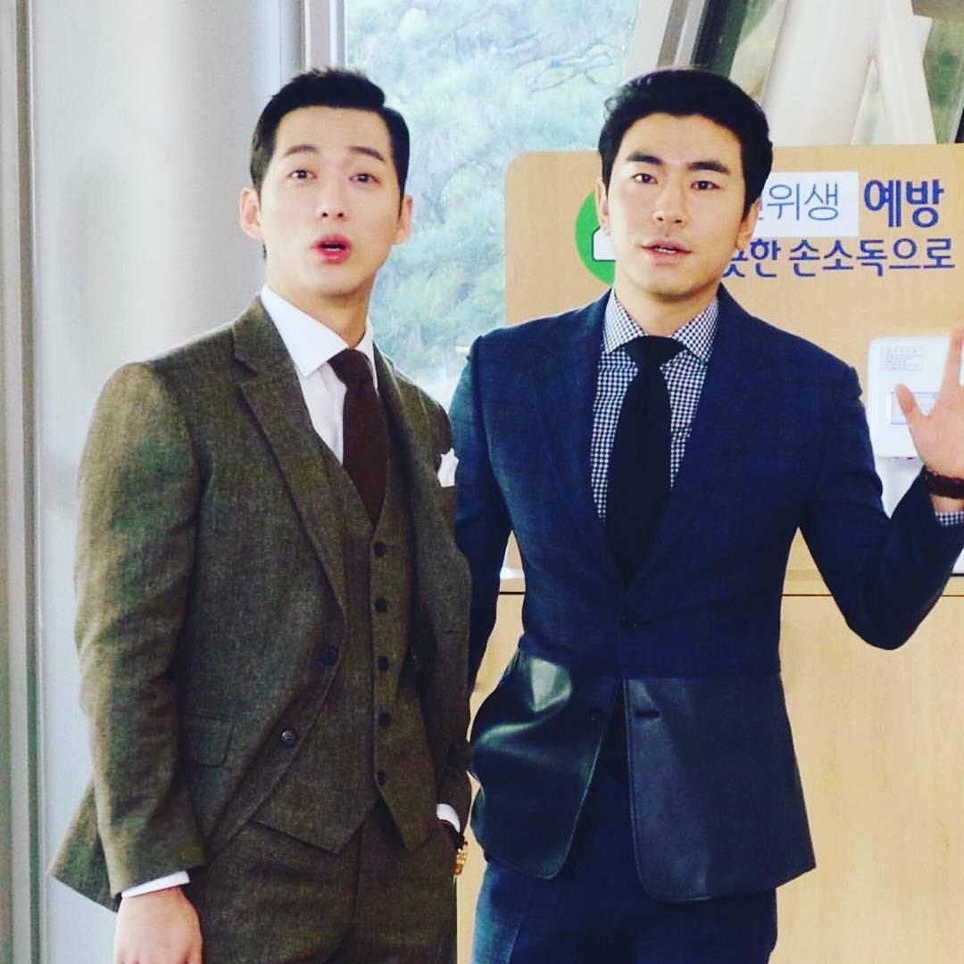 dm33482_b's tweet photo. 수범이와 규만이 2 https://t.co/wskZRz885e