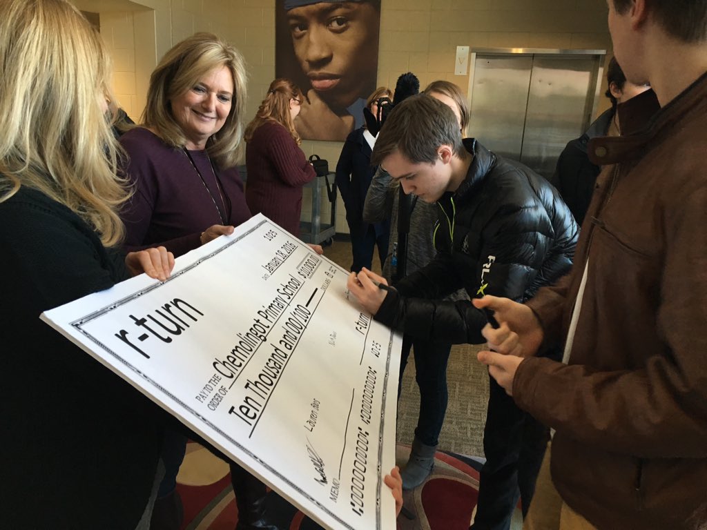 rturn2change's tweet photo. $10,000 closer!!! #itsrturn https://t.co/I8kN0XT41A
