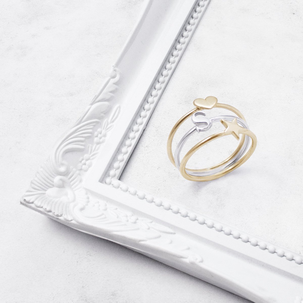 Singularu_es's tweet photo. ¡Hay muchas formas de decir las cosas, decirlas nuestros anillos nos encanta! Personalízalo: https://t.co/jKWkit2lt7 https://t.co/RXlgva2Ipw