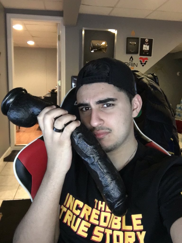 FAZE RAIN tweet media