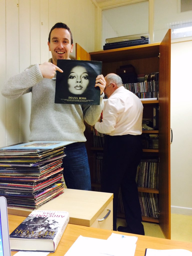 SouthernStarIRL's tweet photo. The sports ed finds the music of his youth in editor's record collection #springcleantime @KieranMcC_SS @skibbeagle https://t.co/T4XEHtj71S