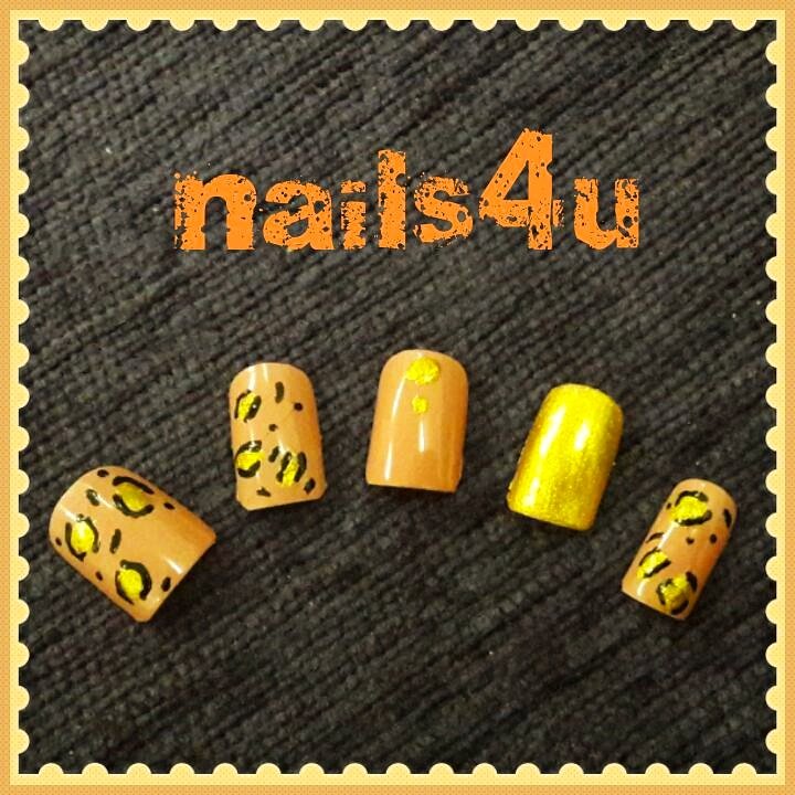 nails4u_16's tweet photo. #instapic #instasimple #instagold #instanails4u #instaegypt #instalexandria 💅 https://t.co/Wqk1SDk9iX