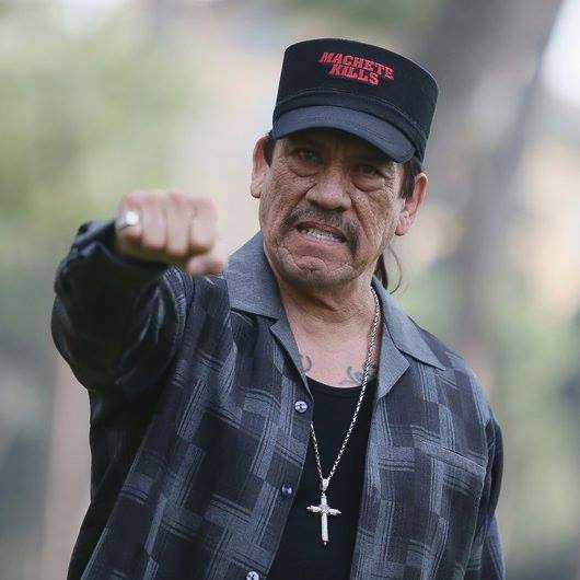 Who's ready kick this week's ass? Happy #MacheteMonday *Fist Bump* https://t.co/YvBaBLXqQ4