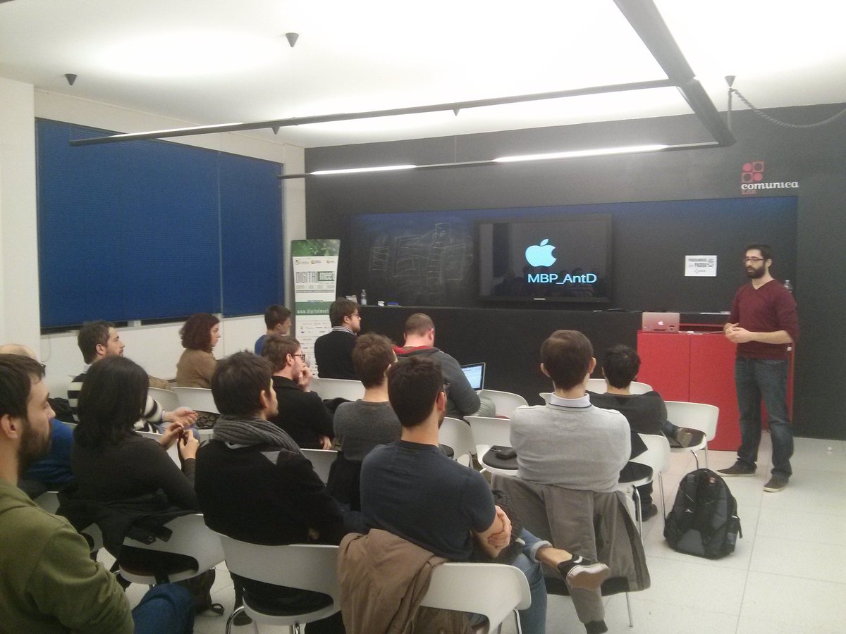 Rosse91's tweet photo. Si inizia ! #programmersinpadua https://t.co/EIyM0Rrg9e