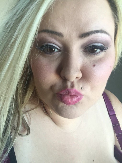 Morning to all my followers https://t.co/qeJCpVjCZW