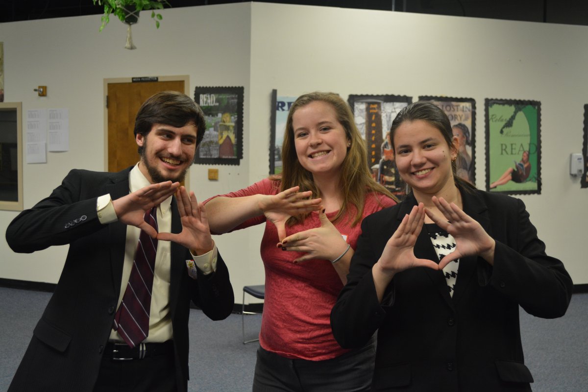 FalconsDECA's tweet photo. Such a good time at Regionals last Tuesday!! Congrats to everyone that competed and good luck on midterms! https://t.co/iaBdRa2KDy