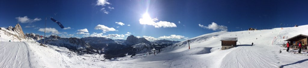 Qualcuno ha detto #dolomiti? #inverno2k16 #pordoi #top #bestmountain