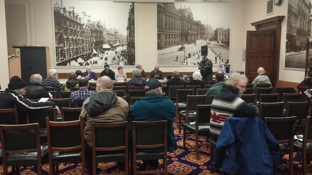 mcrosasb's tweet image. #Ourlibraries Friends of Library of Birmingham meeting at the Council House against cuts. What can they do?