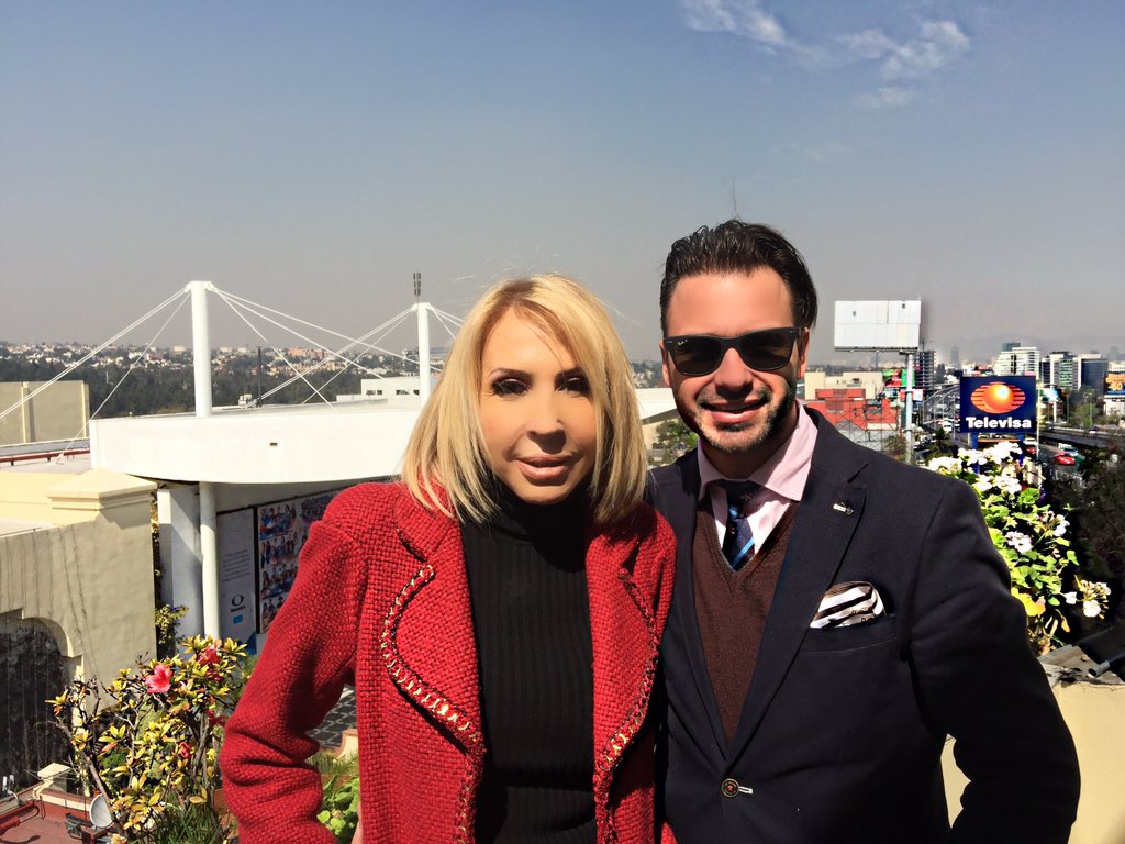 zuarezcristian's tweet photo. @laurabozzo @zuarezcristian ❤️❤️ https://t.co/VV6QiRgfwn