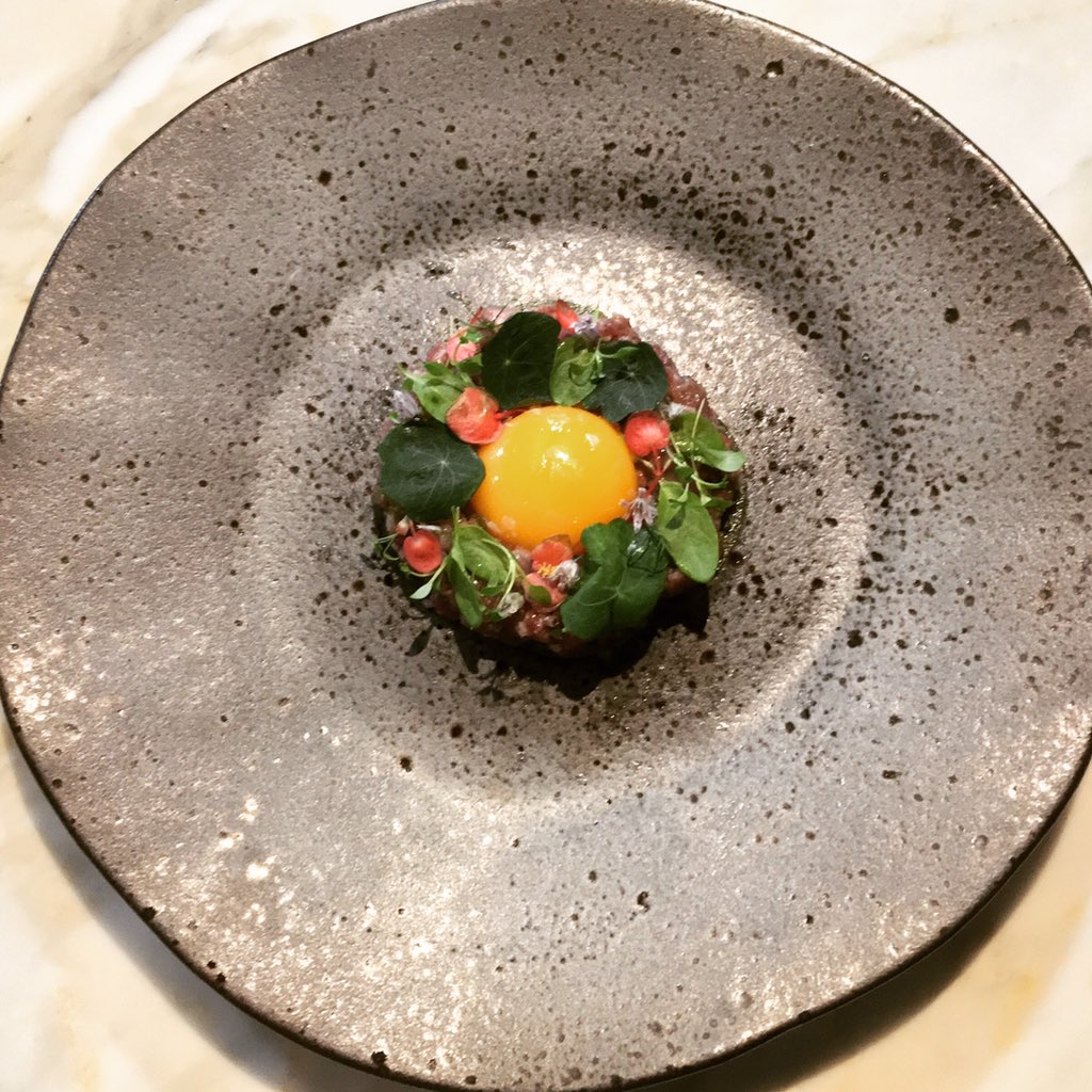 mikereidchef's tweet photo. Trying a new plating for our Smoked Wagyu Tartar | Apples | Foie Gras @mrestaurants_ #MVictoriaSt #london https://t.co/ysiQ43ljyk