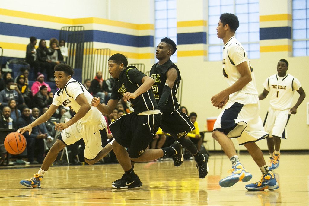 JustCallmeBHunt's tweet photo. Week 7 Detroit PSL boys/girls standings and my Super 10 in Detroit. 🏀📝
https://t.co/NKllp0CZ3q https://t.co/UAlgbUSAOY