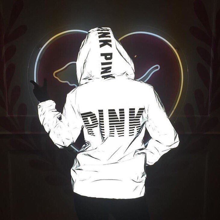 VSStyIe's tweet photo. I want one 😩😈😍 https://t.co/fQSgplkr88