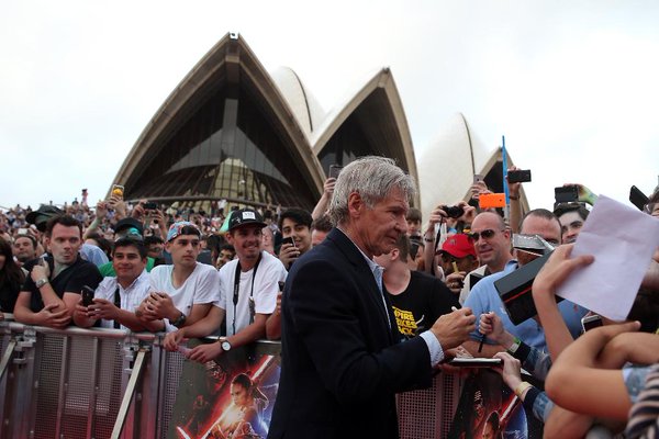 JimSocialCoder's tweet image. Celebrating #TheForceAwakens at the Sydney Opera House with this scoundrel? We lik #spon