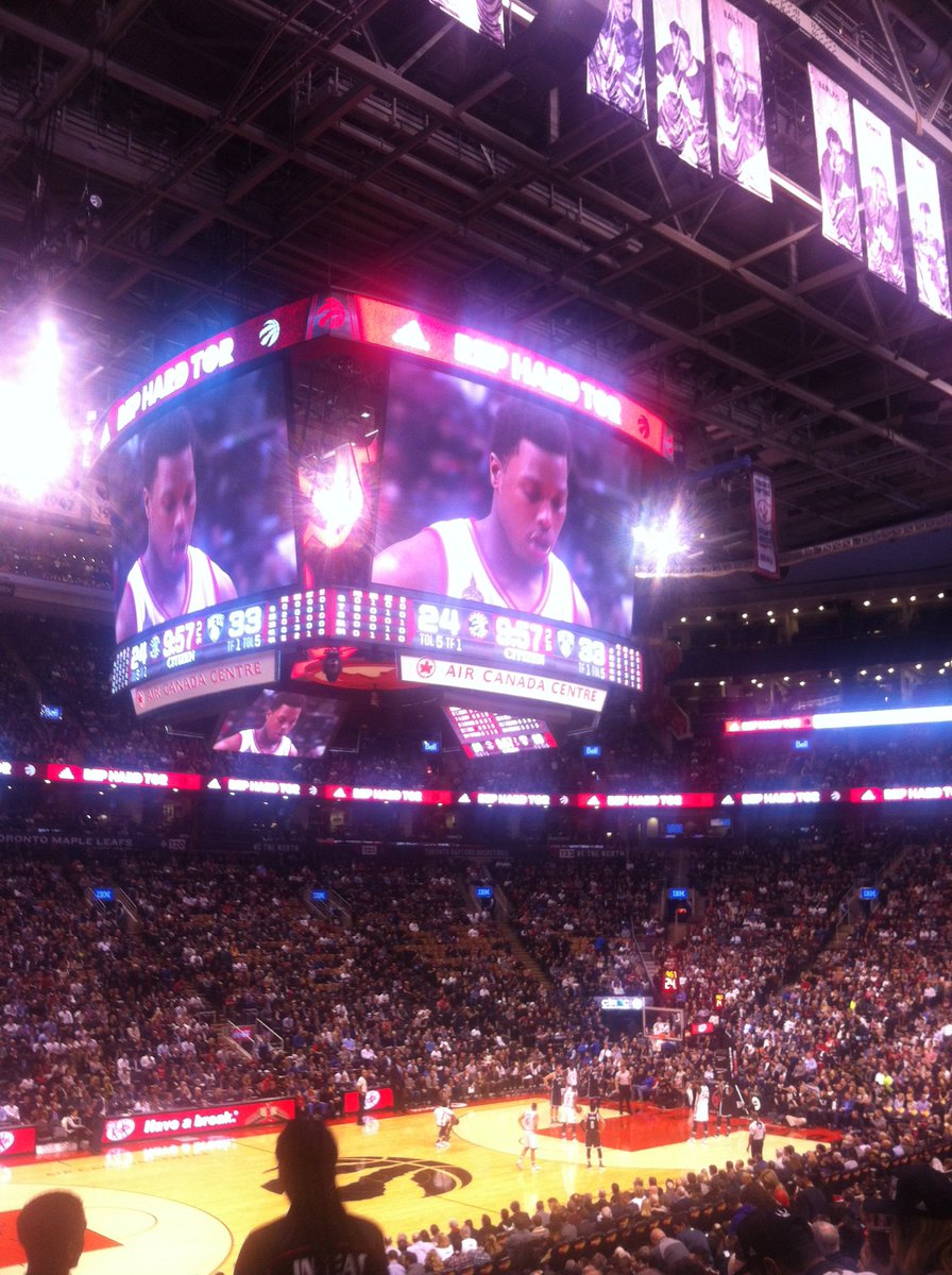 azentgrp's tweet photo. Kyle Lowry #NBAVOTE #KyleLowry #toronto Section:110 https://t.co/yMoA888LQs