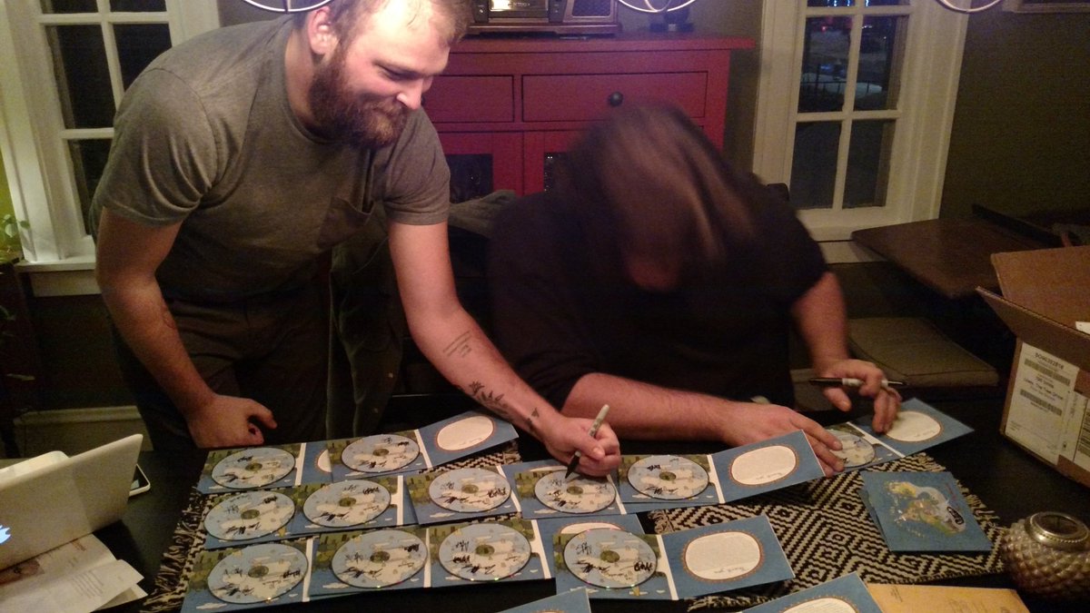 LTTG_Music's tweet photo. Signing CDs for our Gofundme contributors.  Coming soon to a mailbox near you!  #fromtheground #lp2 #newmusic # https://t.co/W4XECXbF81
