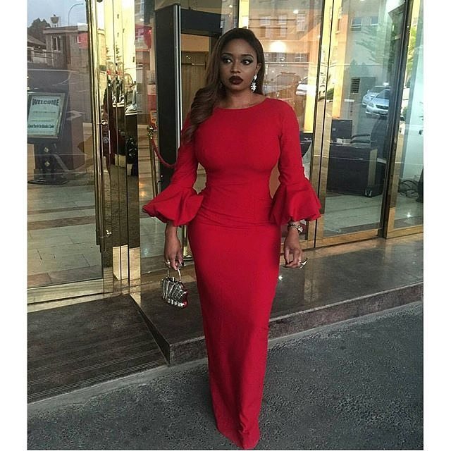 SugarWeddings's tweet image. Wedding guest inspiration @tray_ciee #redinspiration #guestlook #slaying #instapost #weddi… ift.tt/1U7OJrZ