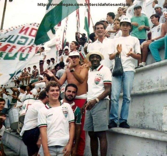 VOcê sabia que o Tião Macalé, mais conhecido como 'Nojento, tchaaaaannn!!' Era Tricolor e integrante da Young Flu?