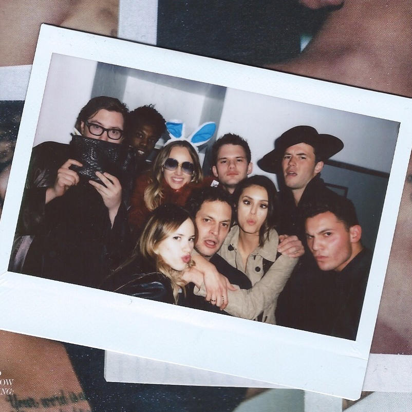 ninadobrev's tweet photo. Happy Blated Birthday Suki 🤗 
What a fun night. 
@sukiwaterhouse https://t.co/Na4L0PlV8M