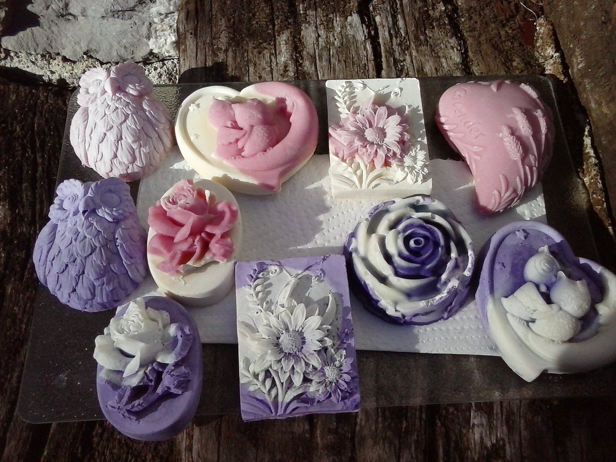 novo ...didiart.weebly.com